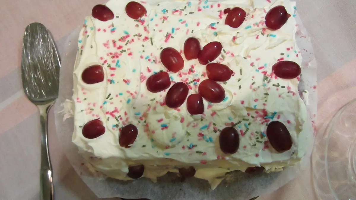 Cakes N Shakes - Thornaby – cake shop in Portrack, Thornaby-on-Tees